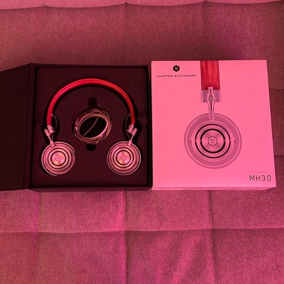 Master & Dynamic MH30 headphones (WITHOUT EARCUPS) - Picture 3 of 4
